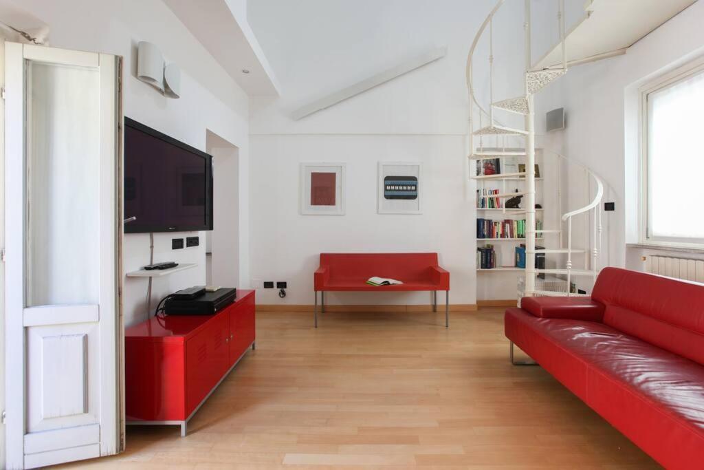 Hacca Collection - Open Space In Porta Ticinese Milaan Buitenkant foto